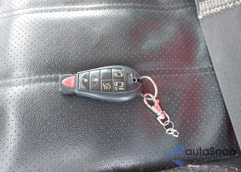 2012 Chrysler Town & Country Touring from USA, damaged, VIN 2C4RC1BG8CR412174